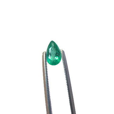 Emerald pear shape - 8 x 5 mm