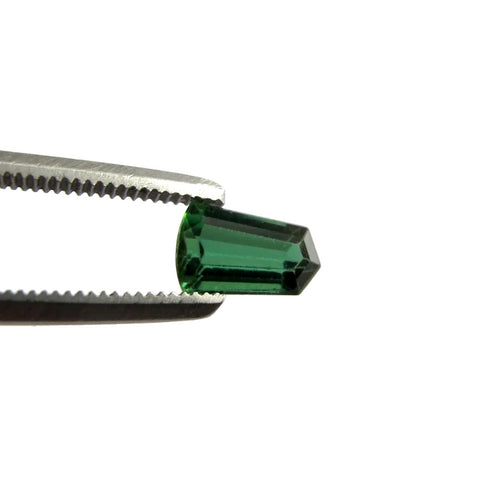 Tourmaline trapezoide cut 7x4.5mm green gemstone