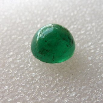 Emerald Cabochon Round - 7 mm