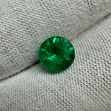 emerald round shape stone
