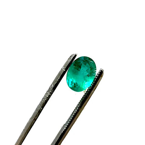 Fine emerald from Brazil 8x6mm oval cut