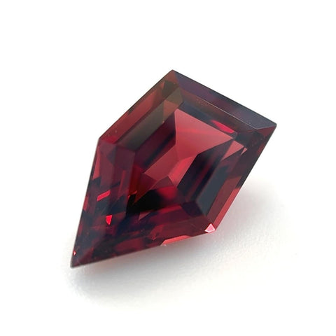 Garnet red pentagon free-form loose gemstone
