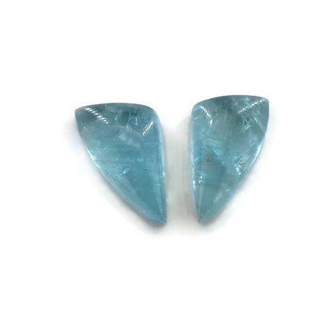 Aquamarine cabochon free-form trillion cut - 19.5x11mm