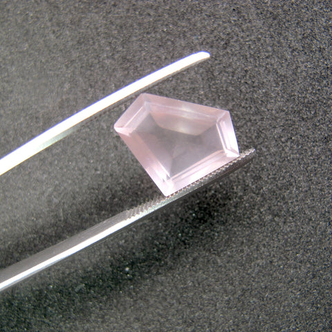 rose quartz pentagon step-cut 14x10mm loose gemstone
