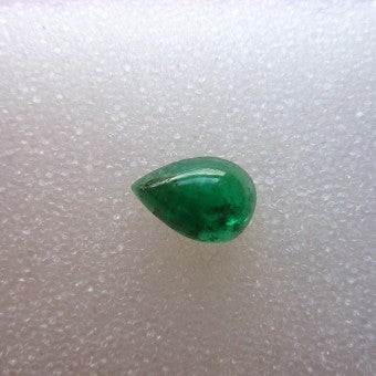 Emerald Cabochon Pear Shape - 10 x 7 mm