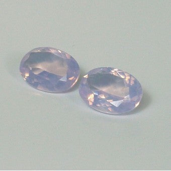 Bright lavender quartz oval shape - 14 x 10 mm