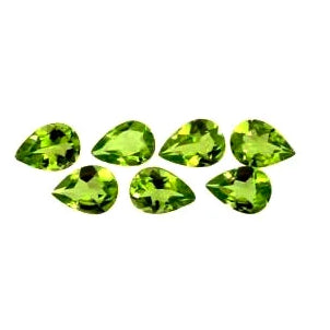 Peridot green pear cut 8x6mm natural gemstone
